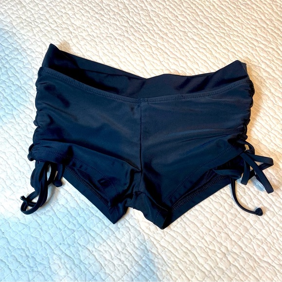 Black Side Tie Drawstring Shorts. XS - Picture 1 of 7